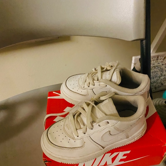 Nike boy shoes - Picture 2 of 2